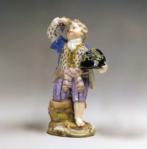 Фигура «Мальчик с виноградом» (Аллегория «Осень» из серии «Времена года»)