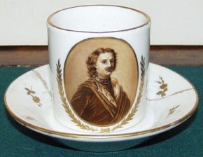 Чашка с блюдцем