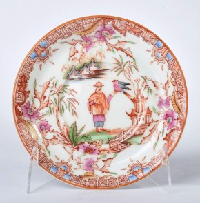 Блюдце. Из сервиза с декором в китайском стиле («шинуазри»)