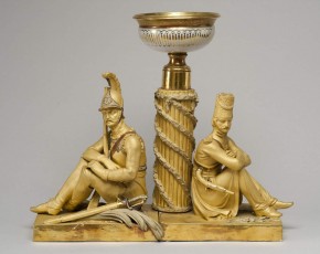 Ваза с фигурами казака и гренадера