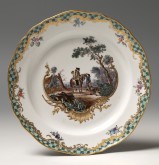 Тарелка из «охотничьего» сервиза