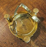 Часы солнечные