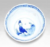 Чашечка с изображением жанровых сцен