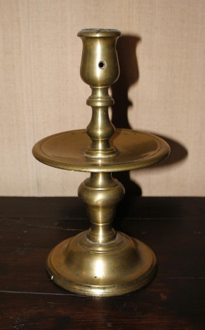 Подсвечник