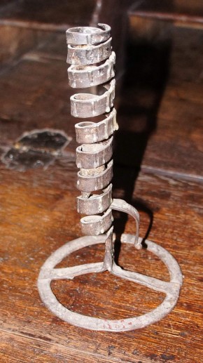 Подсвечник