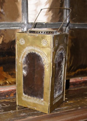 Фонарь для свечи