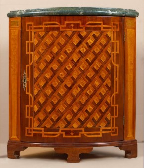 Шкафчик угловой наборного дерева, столешница зелено-серого мрамора