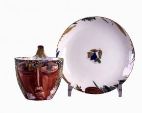 Чашка с блюдцем "Красный лик"