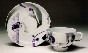 Чашка с блюдцем с беспредметными композициями