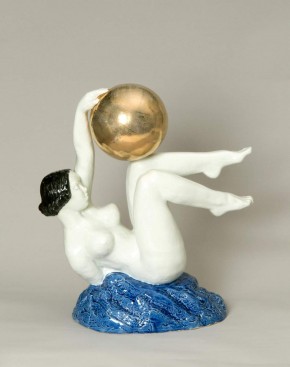 Фигура «Акробатка с шаром»