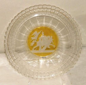 Тарелка «Первый шаг Александра за пределы России»