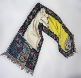 Шарфа с концами разного рисунка и колорита