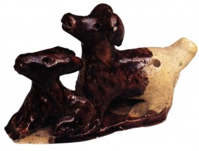 Собака со щенком