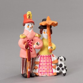 Гуляющие у цирковой арены