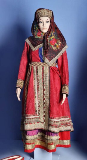 Женский праздничный костюм "Штофный"