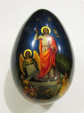 Яйцо пасхальное с изображением сцены Воскресения Христова, Собора Василия Блаженного и Спасской башни Кремля