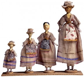 Мать с детьми