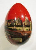 Яйцо пасхальное со сценой Воскресения Христа и изображением соборов Московского Кремля