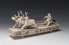 Скульптура «Оленья упряжка»
