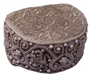 Женский головной убор