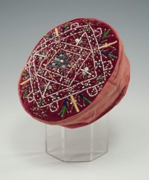 Женский головной убор — повойник