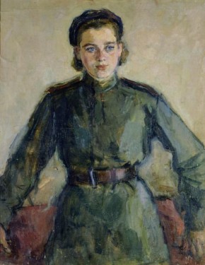 Девушка-боец