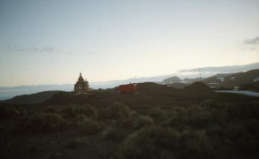 Вид на храм Живоначальной (Святой) Троицы в окрестностях станции Беллинсгаузен