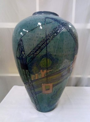 Ваза «Строительство»