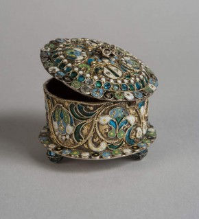 Туалетная коробочка