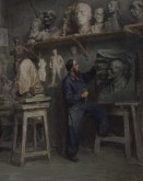 В мастерской скульптора