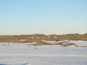 Вид на станцию Новолазаревская в Оазисе Ширмахера