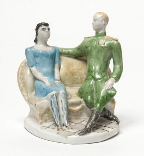 Офицер с девушкой (Разговор)