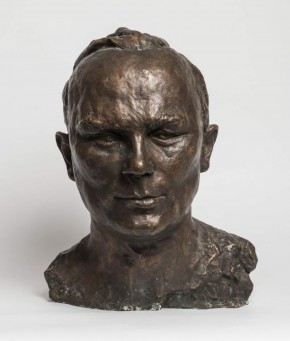 Портрет летчика В. И. Аккуратова